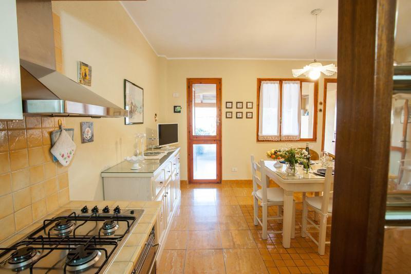 Strelitzia Holiday House Villa Quartu Sant'Elena Room photo